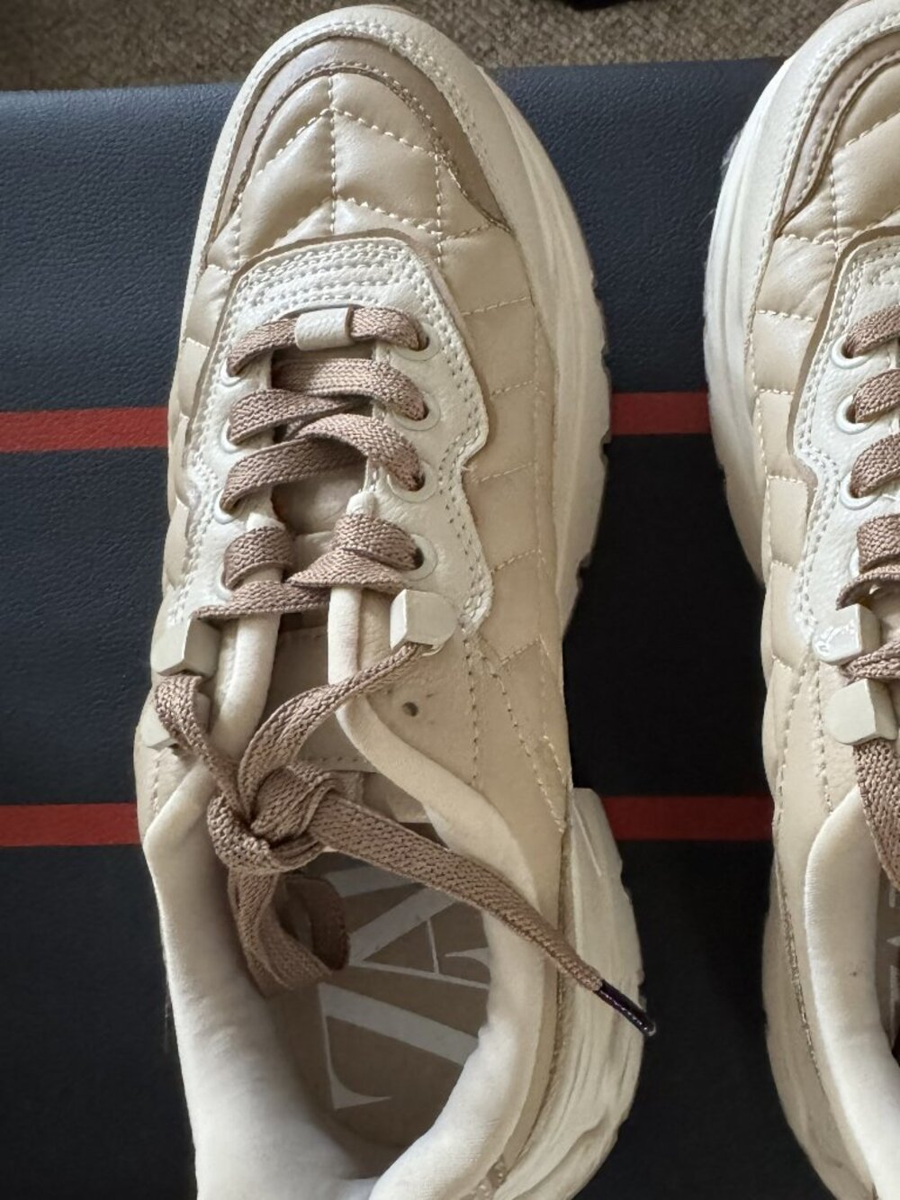 Zara Sneakers
